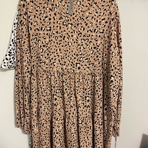 HoneyMe Curvy 2X Dress or tunic V Neck Animal Print